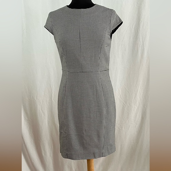 Houndstooth Office Shift Dress Fully Lined Fitted Bodice & Waist - Picture 3 of 11